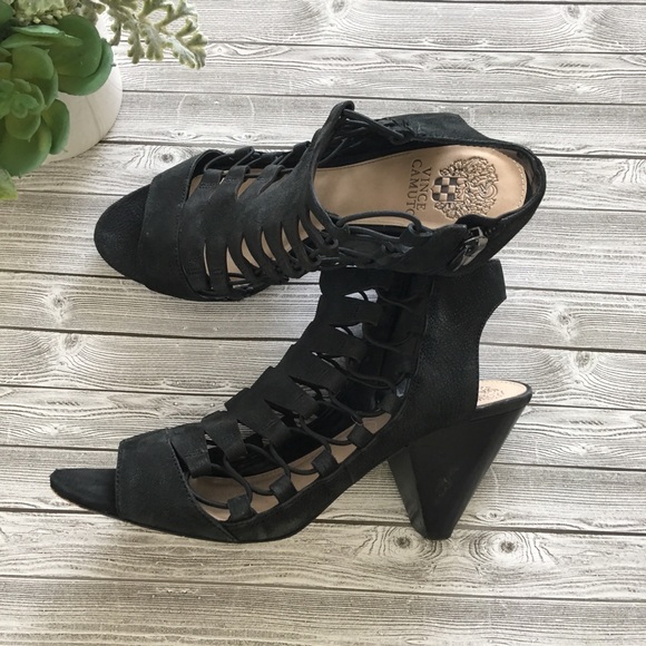 Vince Camuto heels - Picture 2 of 6